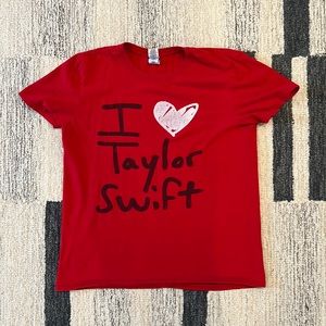 I heart Taylor Swift Tee.